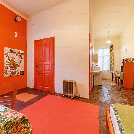 Elizavarlak Apartment Budapest Luaran gambar