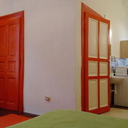 Elizavarlak Apartment Budapest Luaran gambar