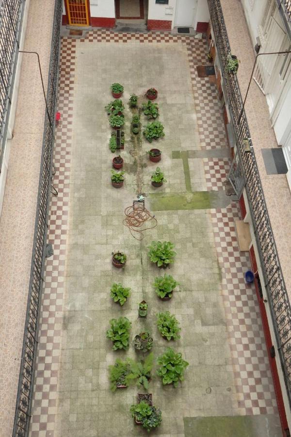 Elizavarlak Apartment Budapest Luaran gambar